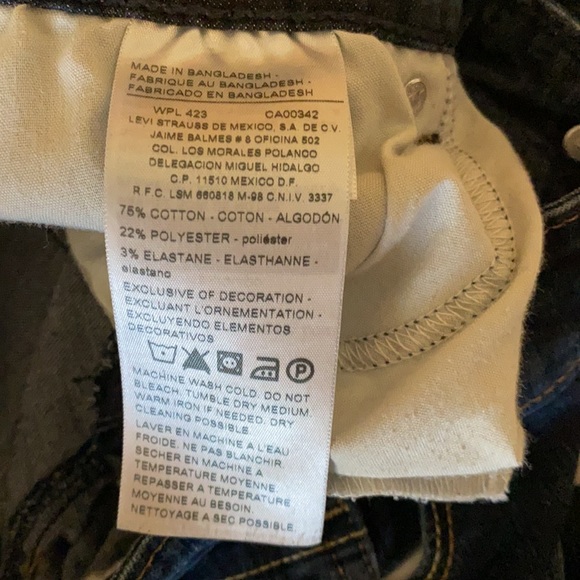 Sold - Picture 3 of 4